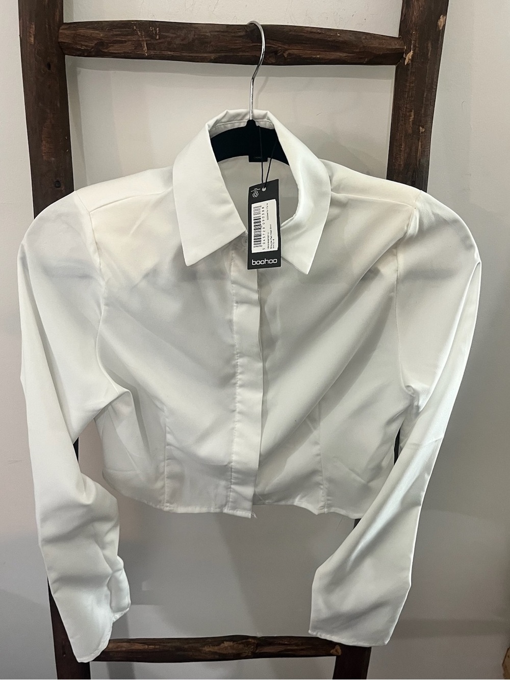 Boohoo White Cropped Button-Down Shirt